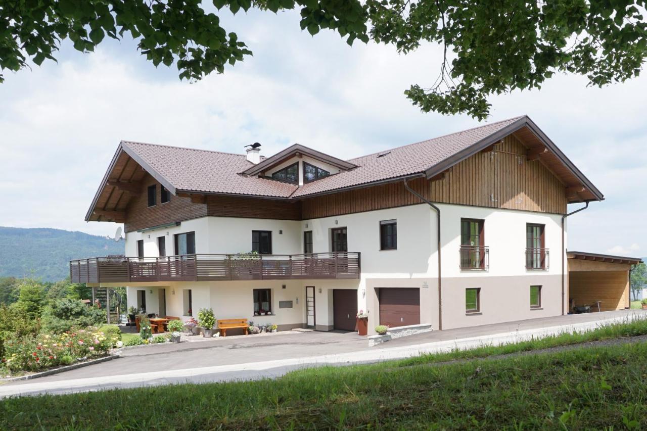 Ferienwohnung Hausleitner Zell am Moos Bagian luar foto