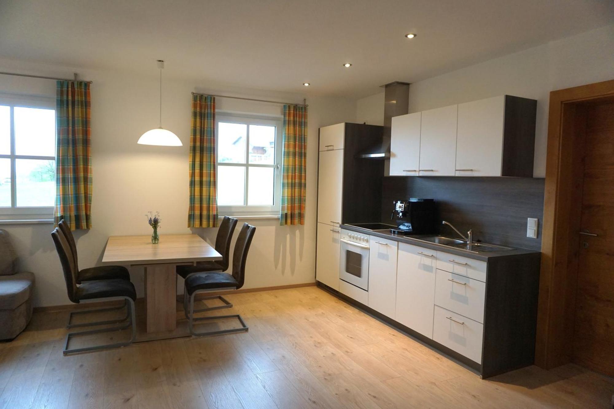 Ferienwohnung Hausleitner Zell am Moos Bagian luar foto