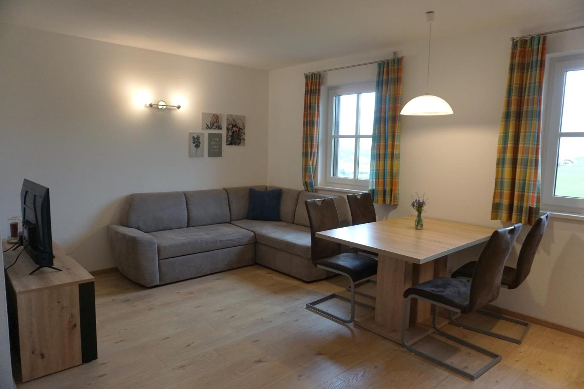 Ferienwohnung Hausleitner Zell am Moos Bagian luar foto