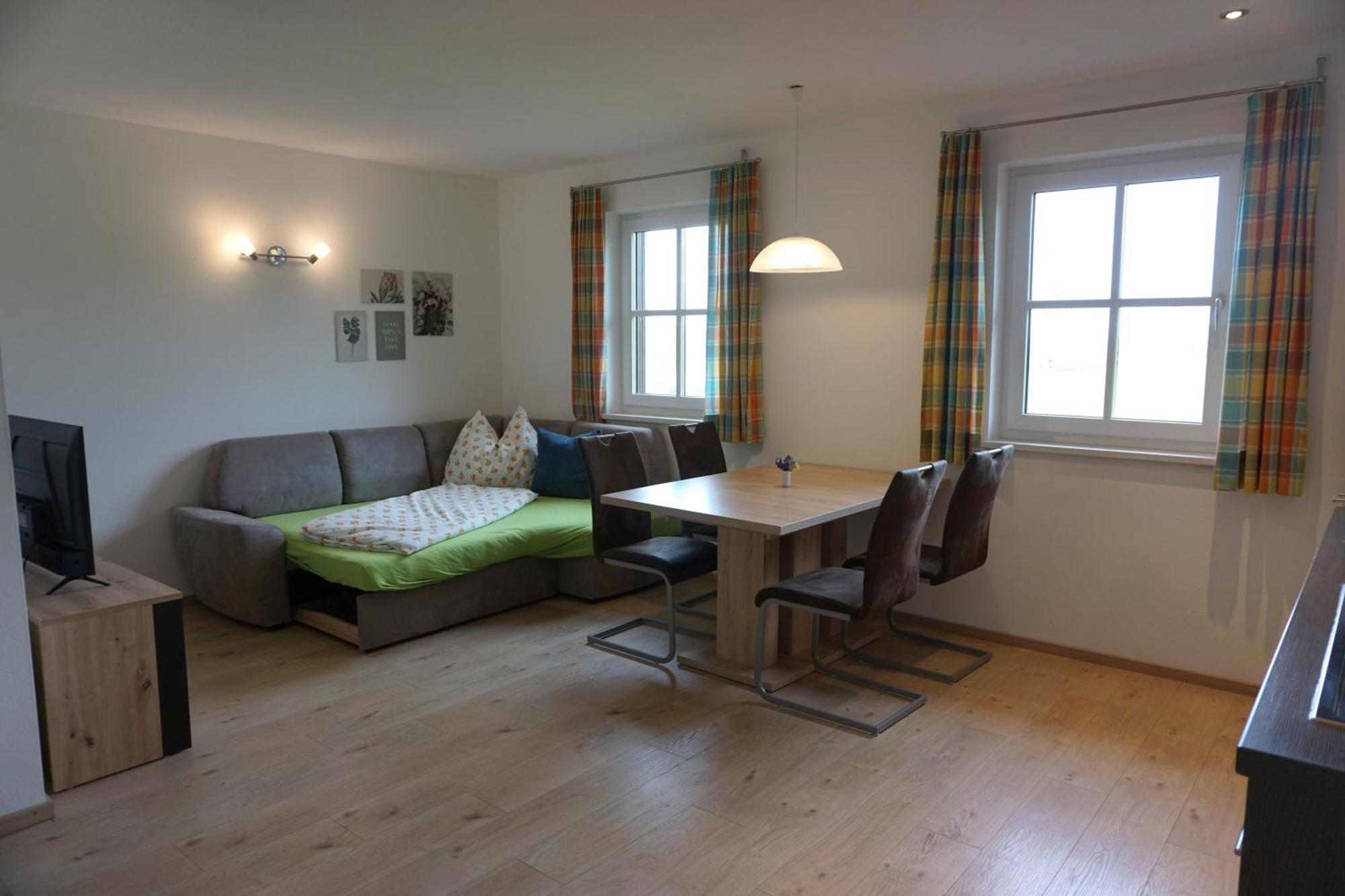 Ferienwohnung Hausleitner Zell am Moos Bagian luar foto